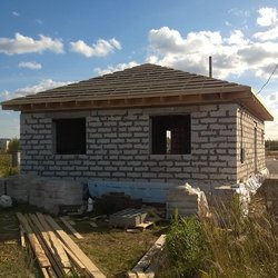 Монтаж вентилируемого фасада из сайдинга и керамогранита